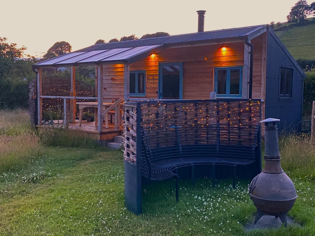 Dol Swynol Glamping Luxury Cabin With Outdoor Bath Villa Aberystwyth Kültér fotó