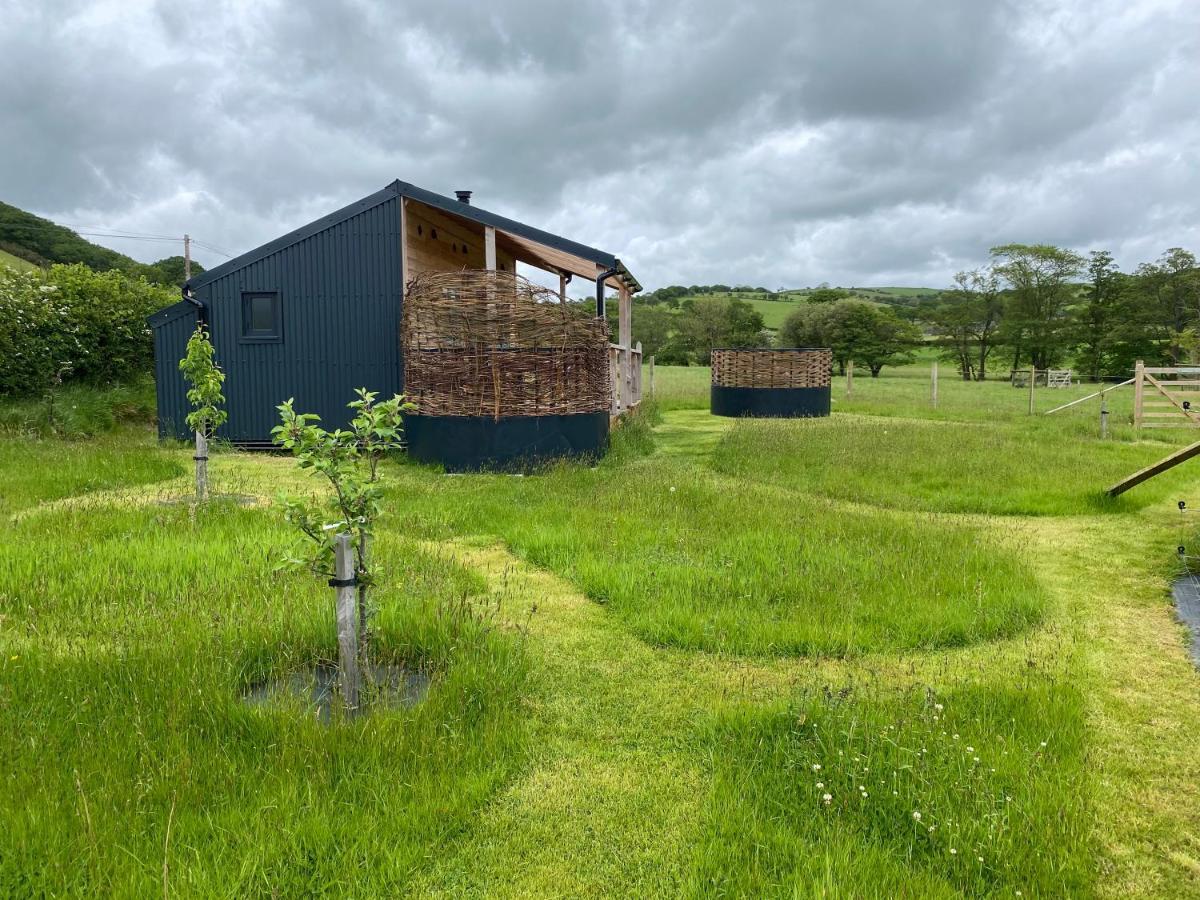 Dol Swynol Glamping Luxury Cabin With Outdoor Bath Villa Aberystwyth Kültér fotó